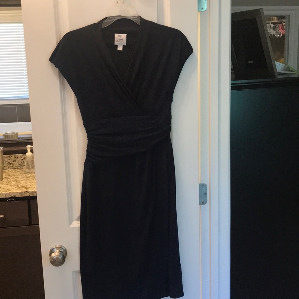 Navy Suzie Chin dress size 4